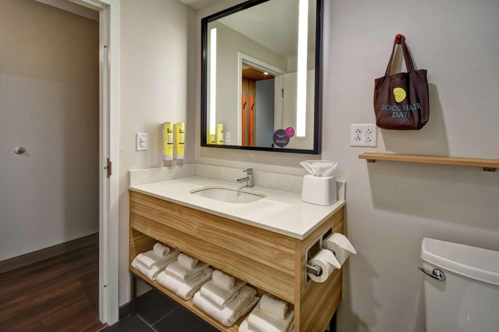 Hotel Tru By Hilton Syracuse-Camillus Esterno foto